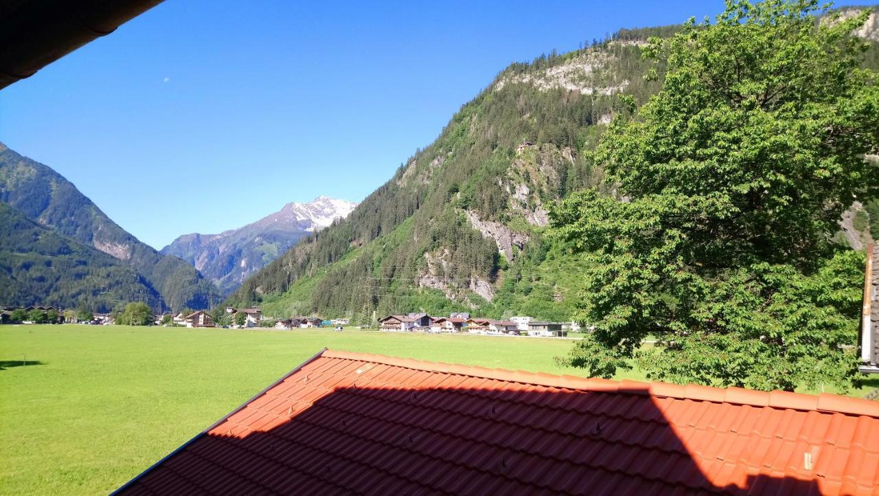 Landhaus Eberler Apartment Mayrhofen Exterior photo