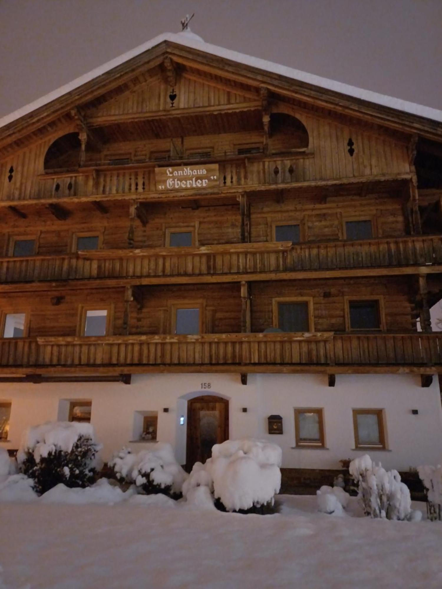 Landhaus Eberler Apartment Mayrhofen Exterior photo