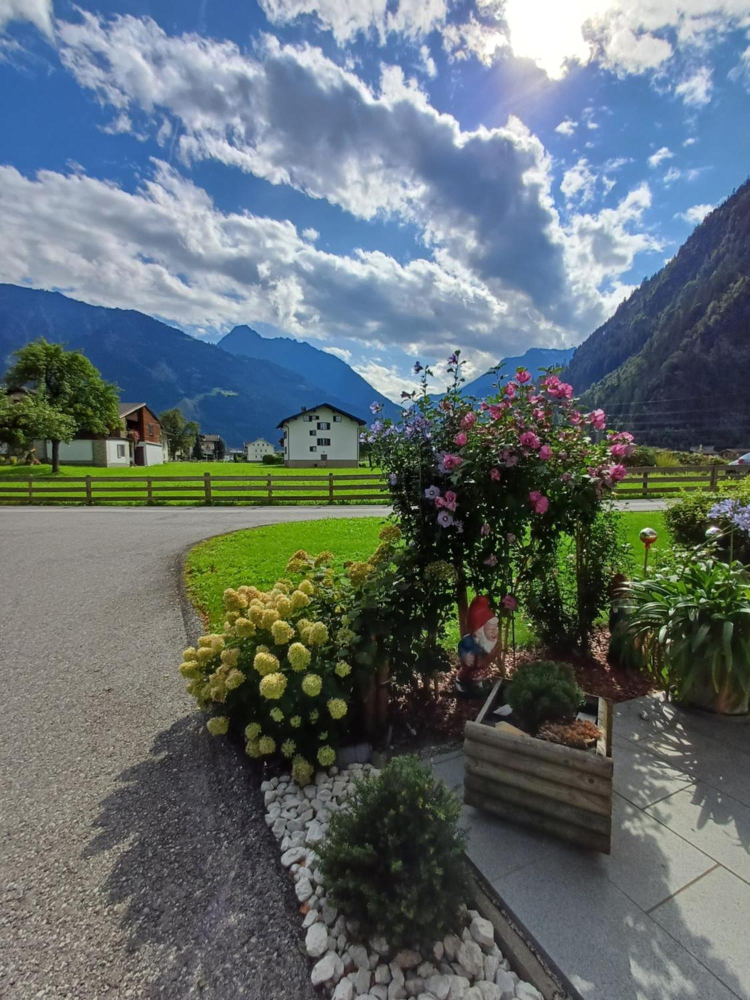 Landhaus Eberler Apartment Mayrhofen Exterior photo