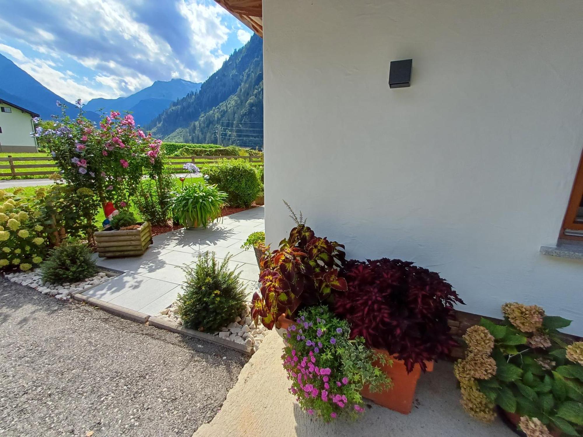 Landhaus Eberler Apartment Mayrhofen Exterior photo